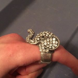 Elephant stretch ring